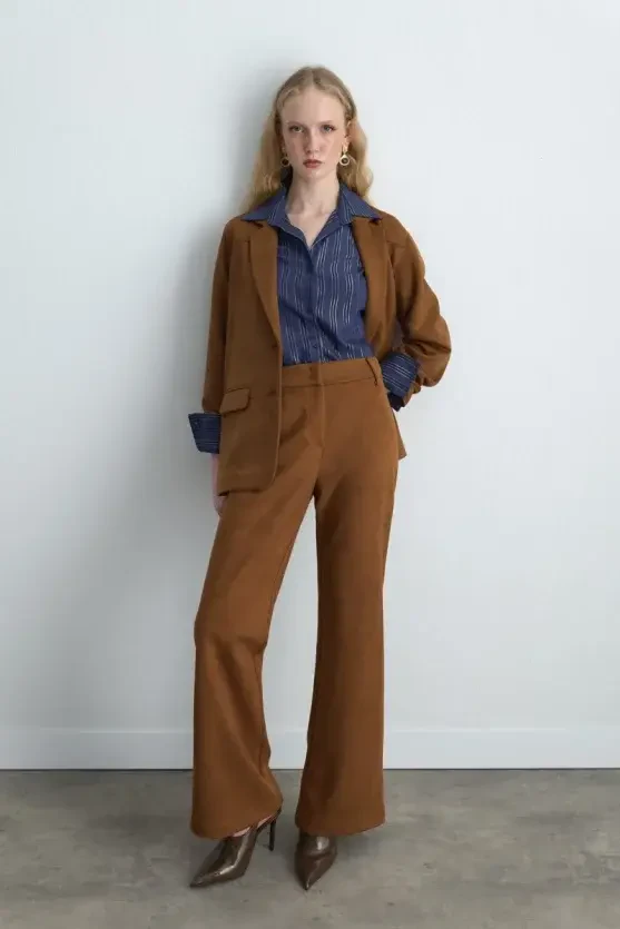 Wide Leg Suede Pants - Tan - 4