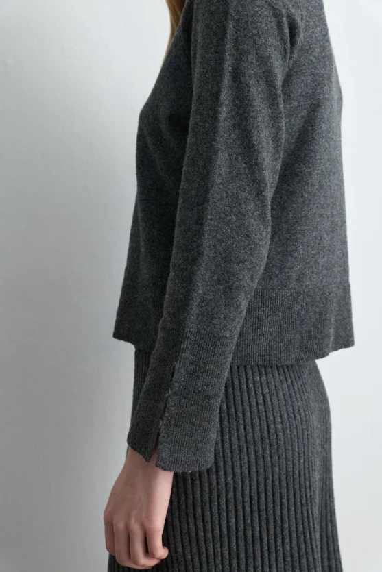 Wool Knit Blouse Anthracite - Gusto