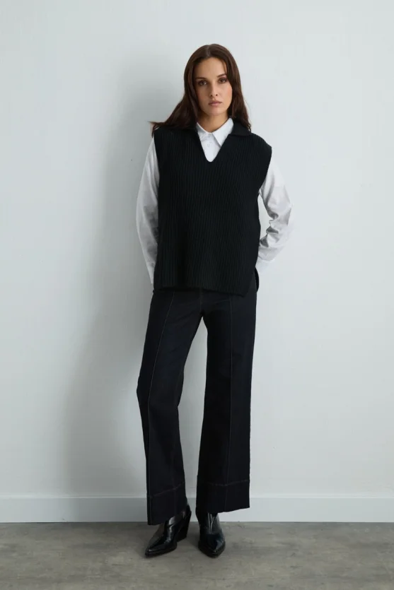 Wool Knit Vest - Black - 3