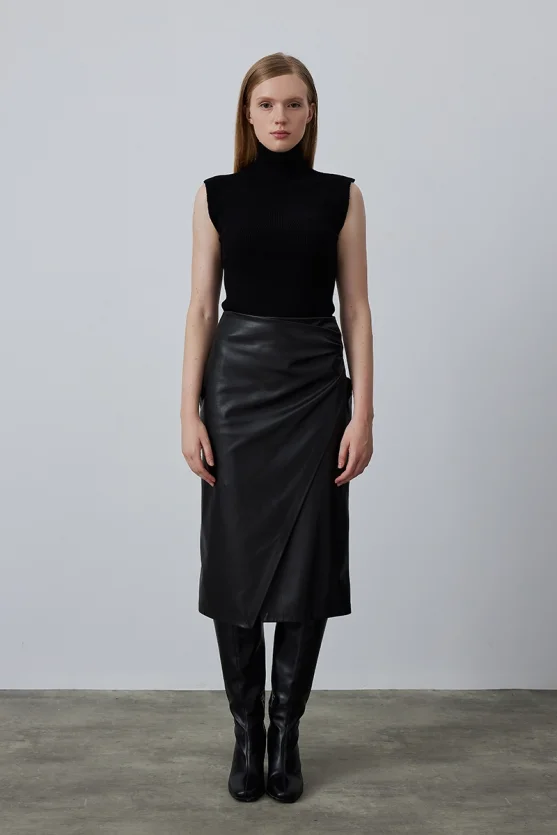 Wrap Cut Leather Skirt - Black - Gusto