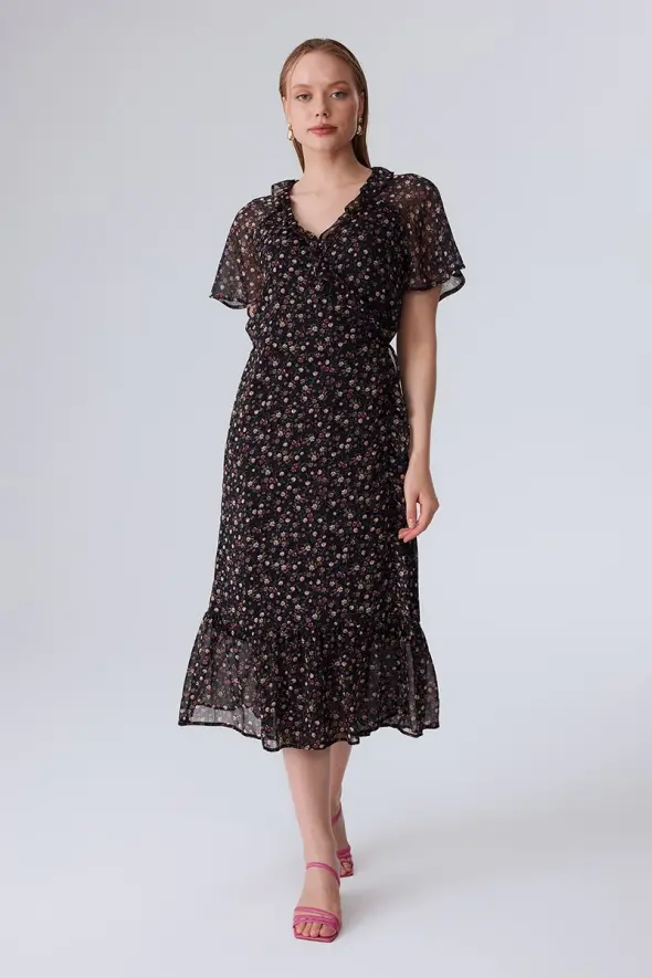 Wrap Cut Long Shiffon Dress with Crispy Pattern - Black - 3