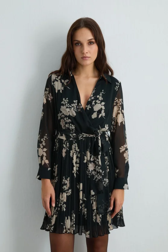 Wrap Style Pleated Dress Black - Gusto