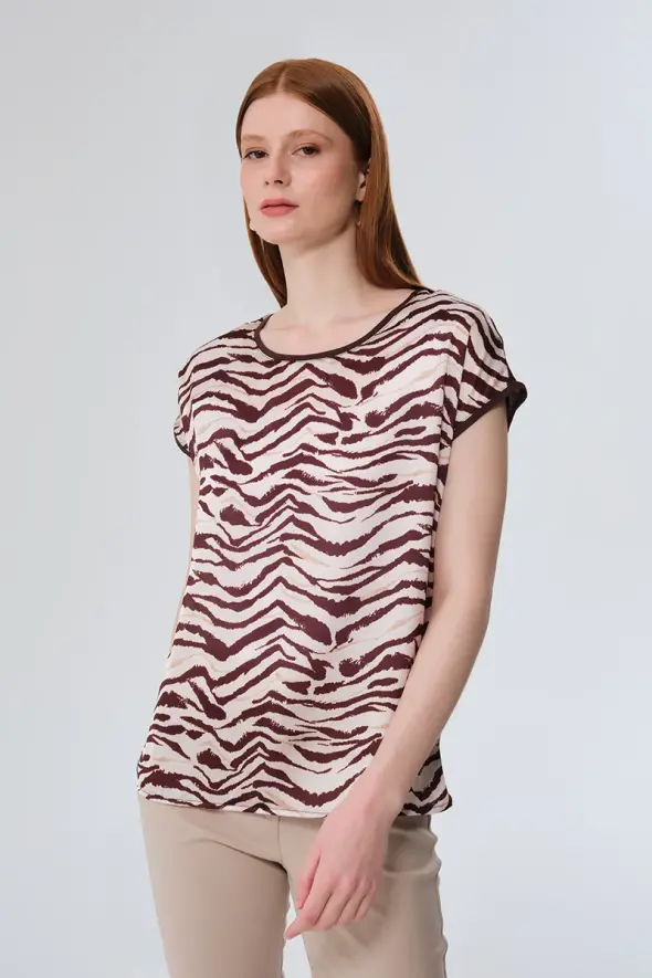 Zebra Pattern T-shirt - Brown - 1