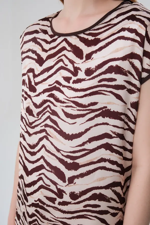 Zebra Pattern T-shirt - Brown - 3