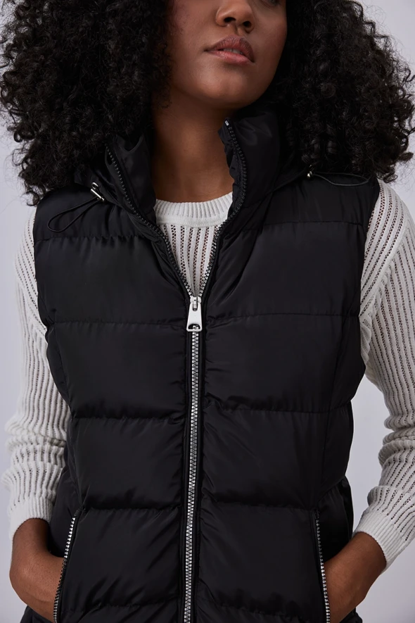 Zipper Detailed Hooded Puffer Vest - Black - 3