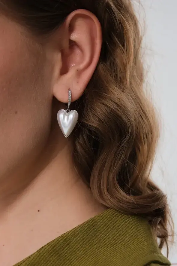 Zircon Stone Detail Heart Earrings - Silver - 1