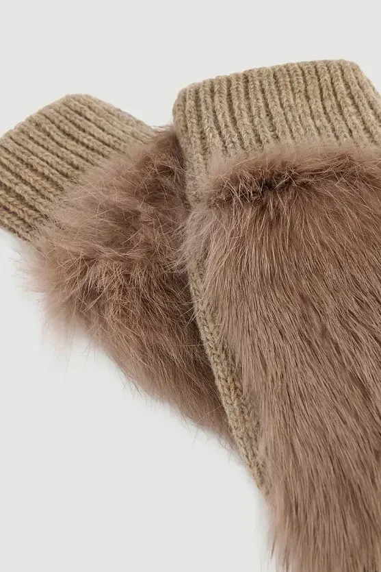 Fur Gloves with Ribbed Detail - Mink - Gusto