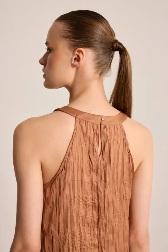 Halter Yaka Krinkıl Bluz - Kahverengi - 4