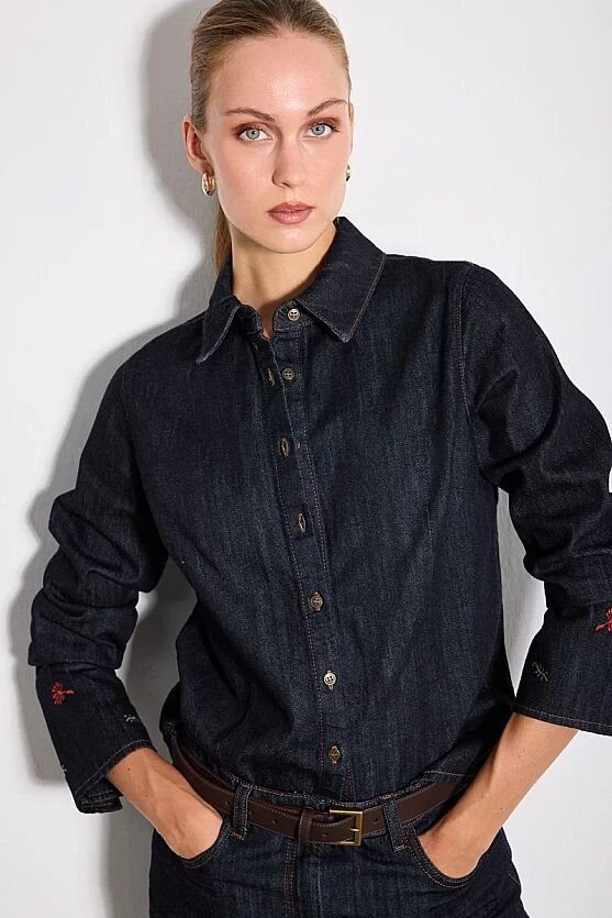 Hayalperest Koleksiyonu Kolları Nakış Detaylı Denim Gömlek - Lacivert - 1