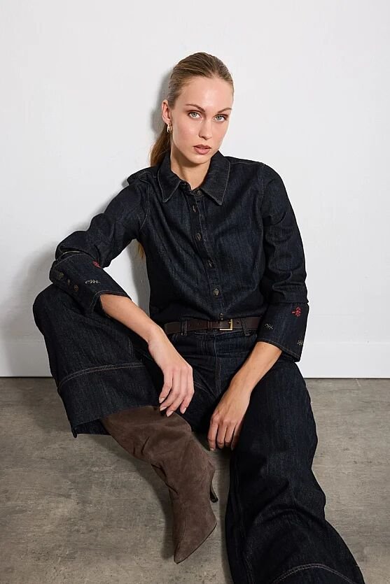 Hayalperest Koleksiyonu Kolları Nakış Detaylı Denim Gömlek - Lacivert - Gusto