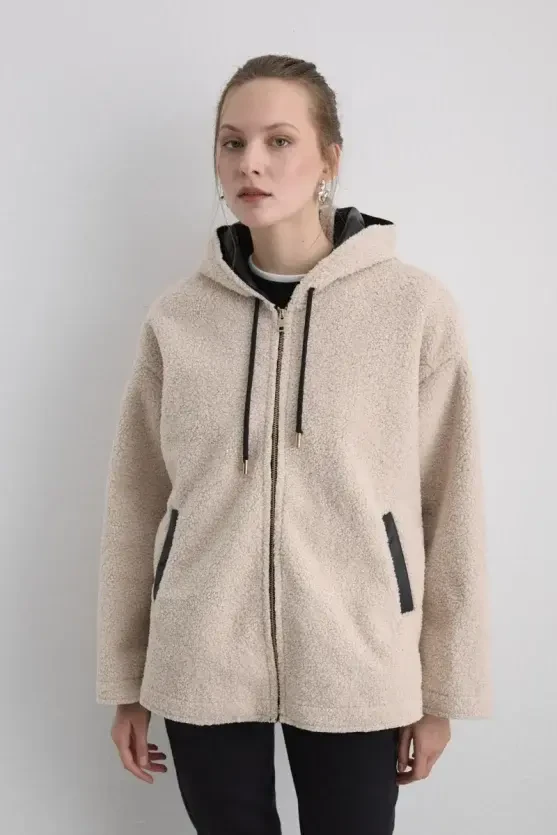 İçi Deri Kapüşonlu Teddy Kaban - Bej - 6