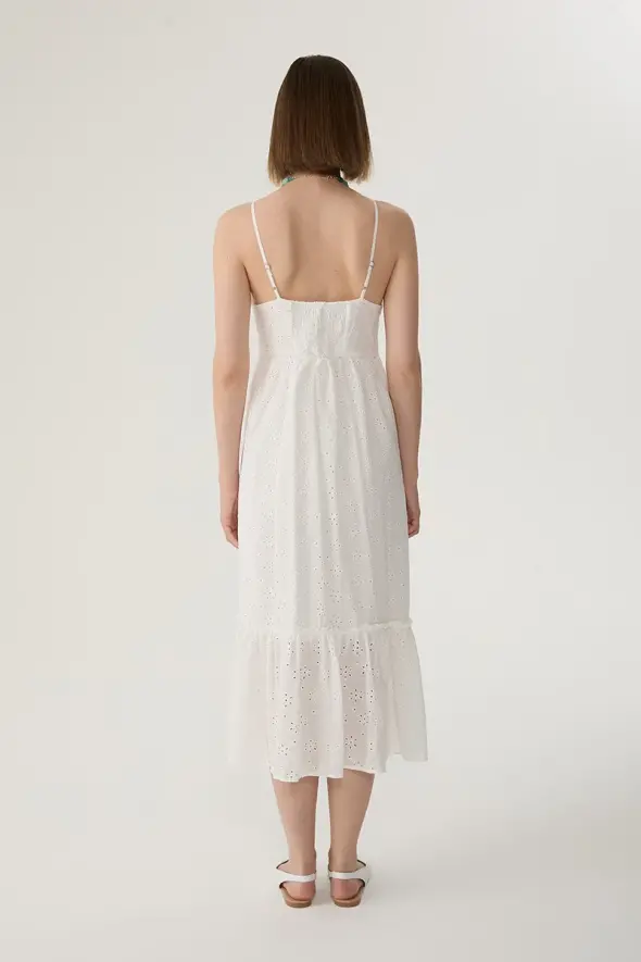 İnce Askılı Önü Fiyonklu Brode Elbise - Beyaz - 6