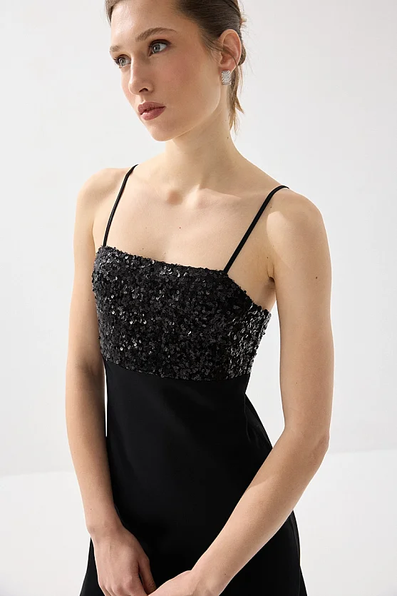 İnce Askılı Pul Payet Saten Midi Abiye Elbise - Siyah - Gusto