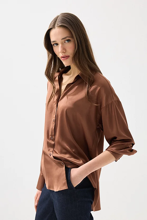 İpeksi Saten Rahat Kesim Gömlek - Kahverengi - 3