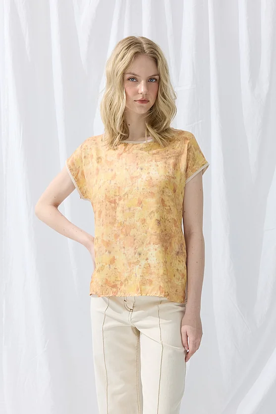 İz Koleksiyonu Eko Print Önü Saten T-shirt - Bej - Gusto