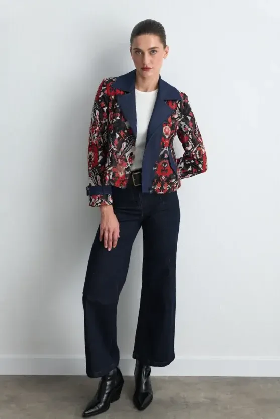 Jacquard Patterned Zip-Up Jacket - Red - 2