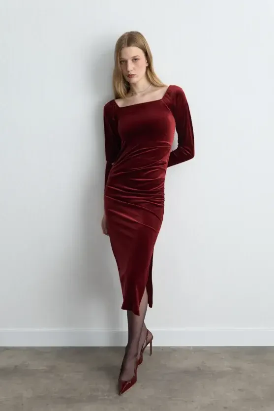 Kare Yakalı Uzun Kadife Elbise - Bordo - 3