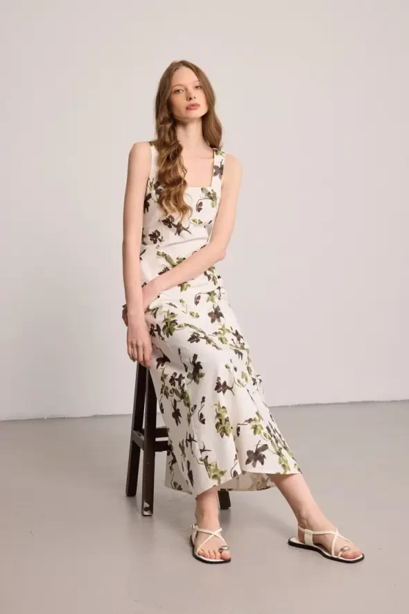 Kelebek Koleksiyonu Kare Yaka Uzun Keten Elbise - Beyaz - Gusto