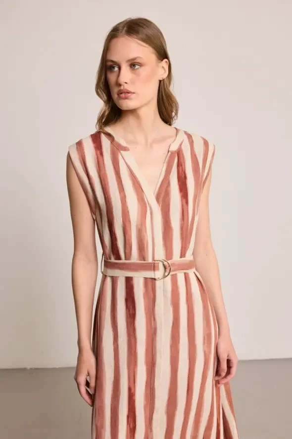 Kelebek Koleksiyonu Kemer Tokalı Uzun Keten Elbise - Bej - Gusto