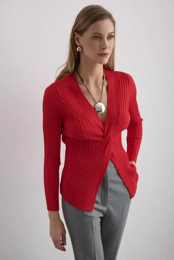 Knot-Detail Viscose Knit Blouse - Red - Gusto