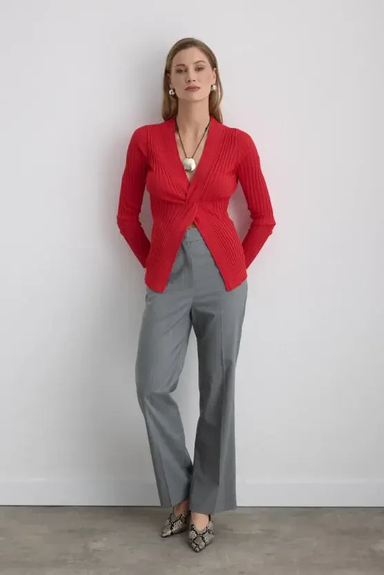 Knot-Detail Viscose Knit Blouse - Red - 3