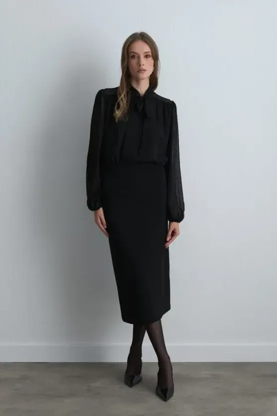 Long Crepe Jersey Skirt with Slit - Black - 1