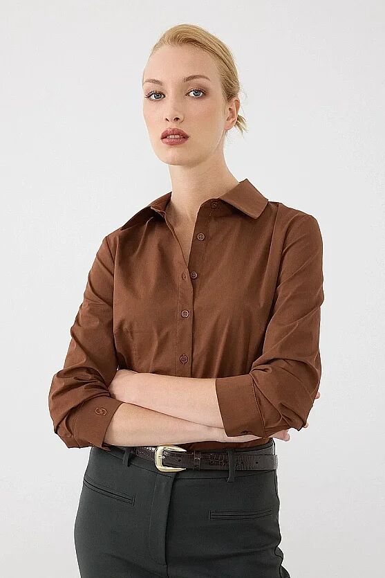 Manşeti Nakış Detaylı Slim Fit Koton Gömlek - Kahverengi - Gusto