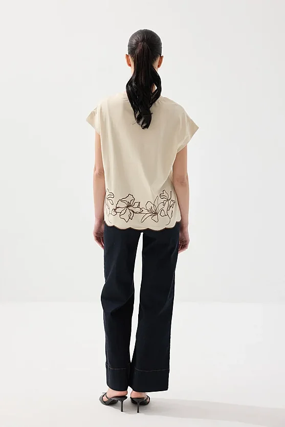 Nakışlı Düşük Kollu Pamuk T-shirt - Taş - Gusto