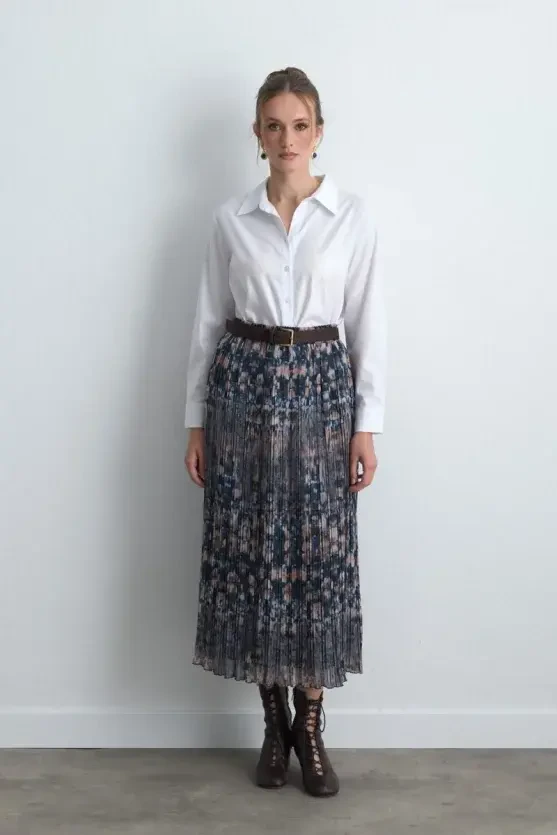 Patterned Long Pleated Skirt - Navy Blue - 4