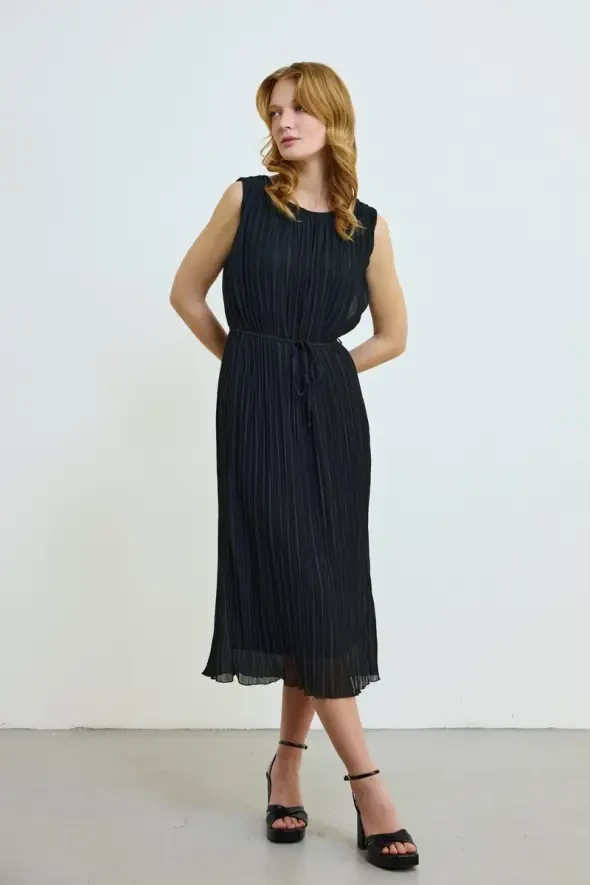 Piliseli Elbise - Siyah - Gusto