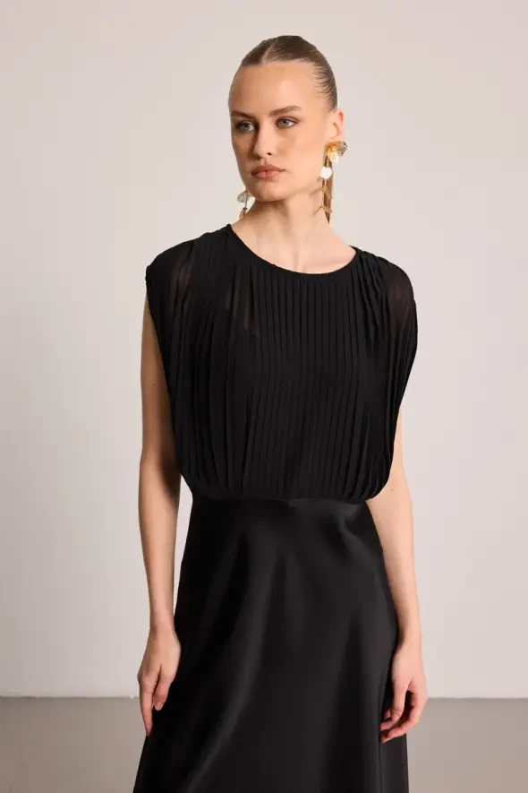 Piliseli Saten Abiye Elbise - Siyah - Gusto