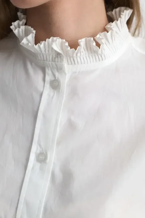 Pleated Collar and Sleeve Cotton Shirt - White - Gusto