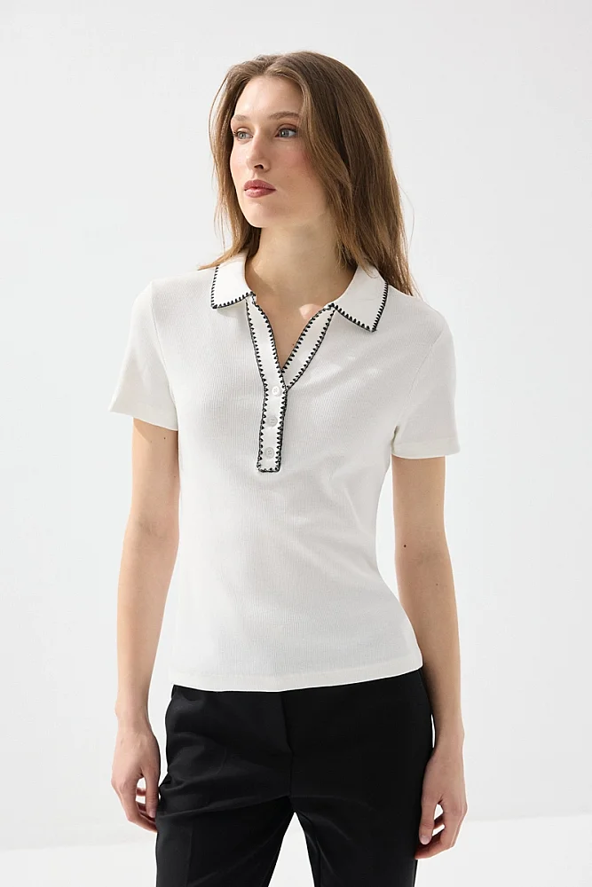 Polo Yaka Nakışlı Ribana Pamuk Bluz - Beyaz Beyaz