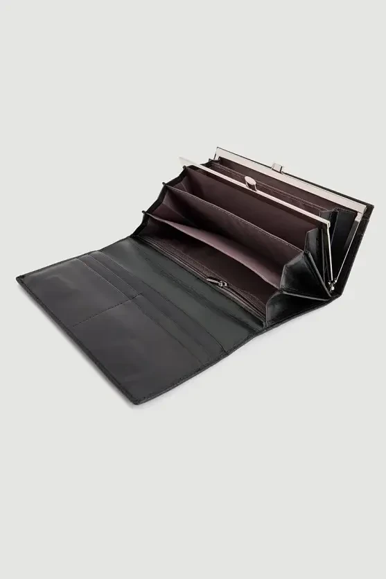 Portfolio Wallet with Metal Detail - Black - Gusto