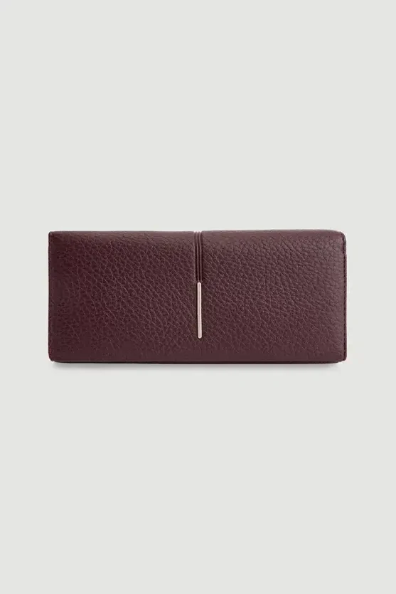 Portfolio Wallet with Metal Detail - Maroon - Gusto
