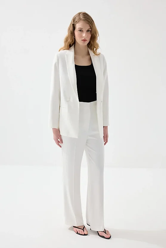 Rahat Kesim Krep Blazer Ceket - Beyaz - Gusto