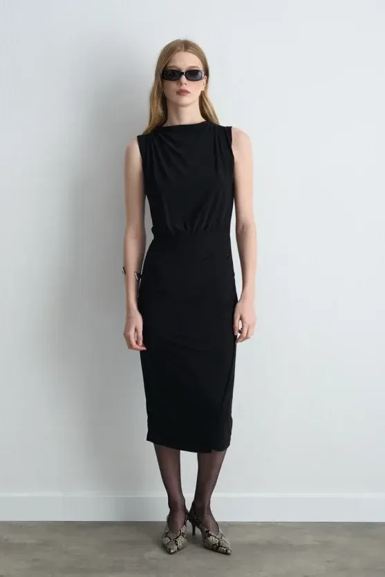Ruched Jersey Midi Dress - Black - Gusto
