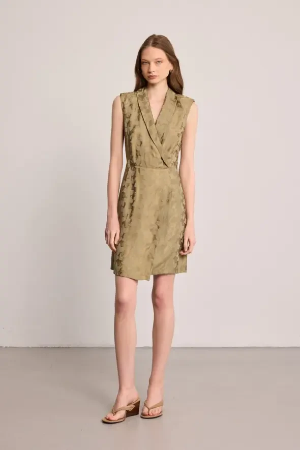 Şal Yakalı Jakar Desenli Elbise - Yeşil - Gusto