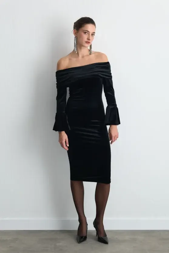 Strapless Velvet Midi Dress - Black - 2
