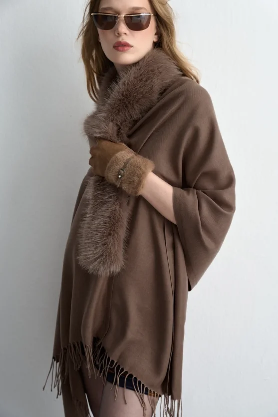 Suni Kürklü Şal - Kahverengi - 2