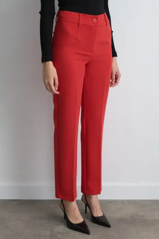 Tapered Leg Pants - Red - Gusto
