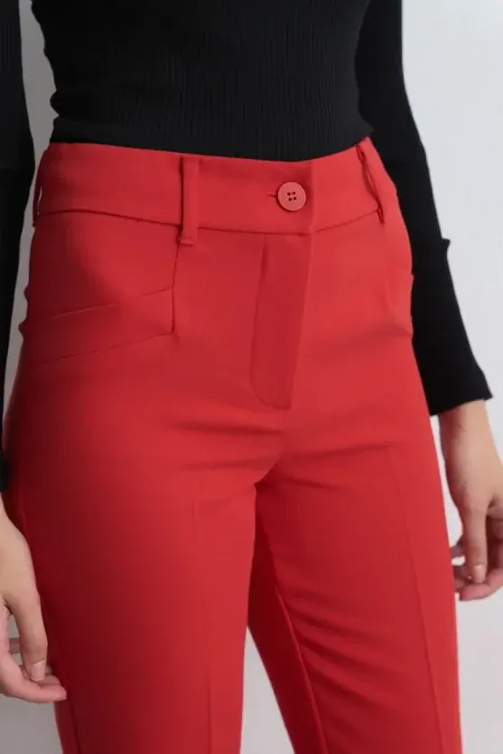 Tapered Leg Pants - Red - Gusto
