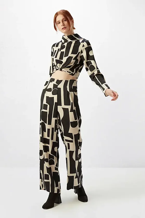 Taş Desenli Bol Paça Pantolon - Siyah - 4