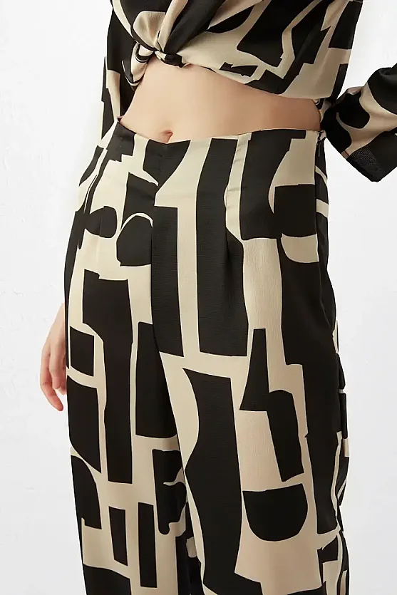 Taş Desenli Bol Paça Pantolon - Siyah - 6