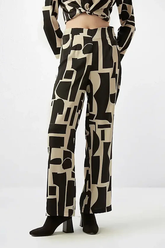 Taş Desenli Bol Paça Pantolon - Siyah - 2