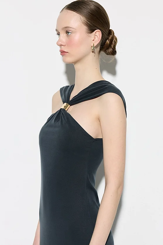 Toka Detaylı Modal Örme Elbise - Siyah - Gusto