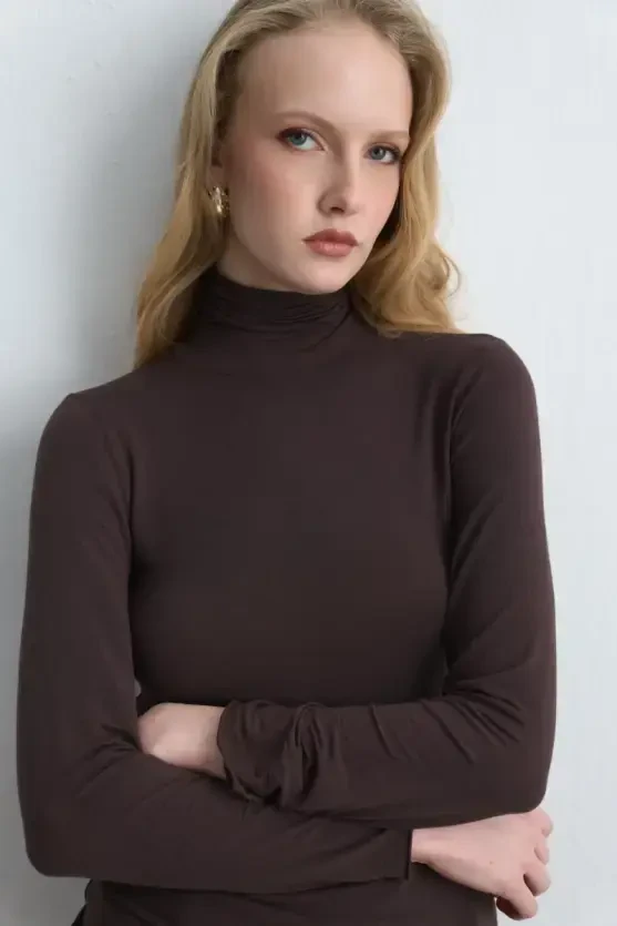 Turtleneck Cashmere Blouse - Brown - 4