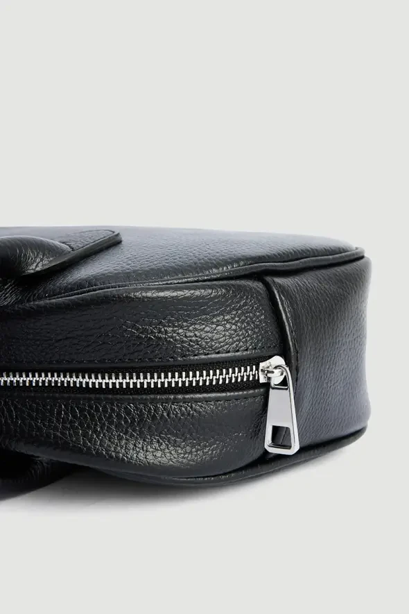 Uzun Saplı Deri Çanta - Siyah - Gusto