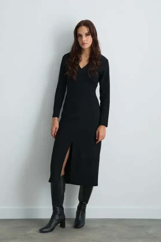 V-Neck Long Lycra Dress - Black - Gusto