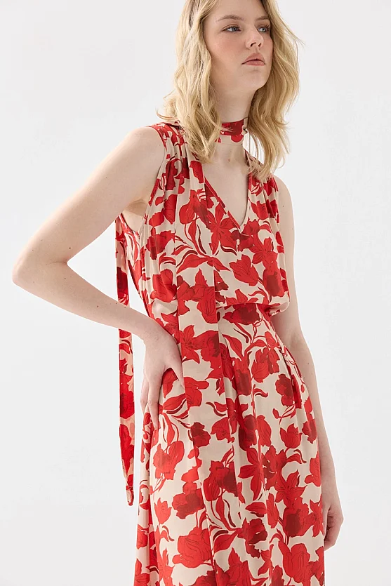 V Yaka Fularlı Uzun Desenli Viskon Elbise - Kırmızı - Gusto